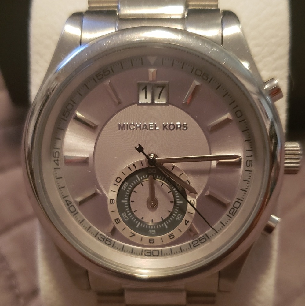 *SOLD*Michael Kors Unisex Silver Watch